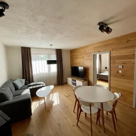 Dumbier Apartment *